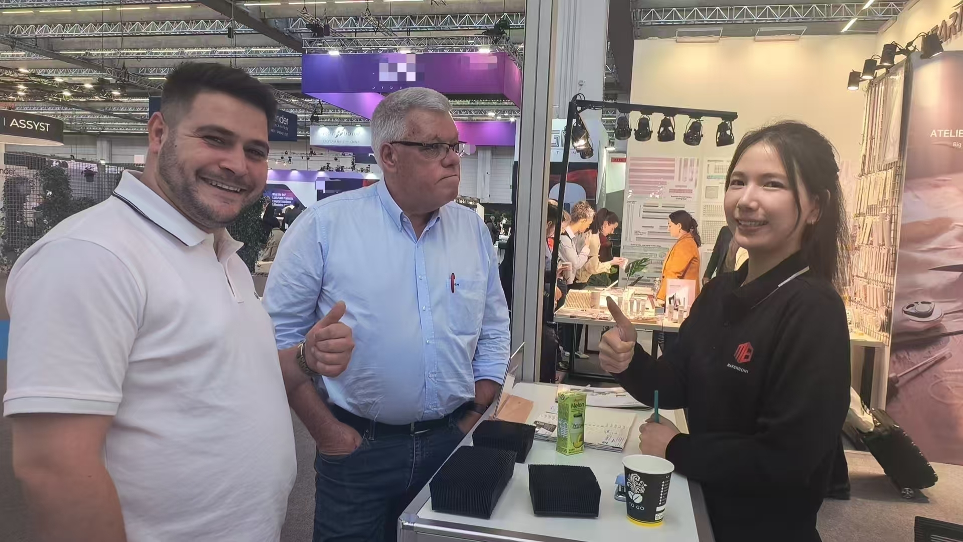Últimos blogs de la empresa sobre Propietario de fábrica internacional de Vietnam visita MakerBoni para inspección y cooperación in situ